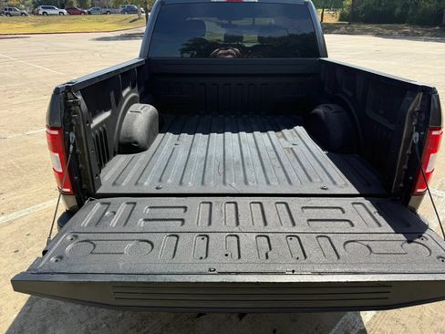 Used 2019 Ford F150 XLT RWD image 11