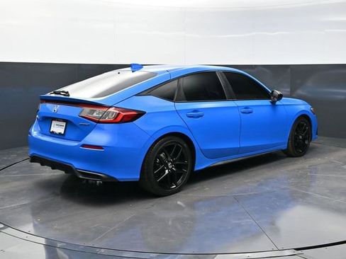 Used 2023 Honda Civic Sport image 5