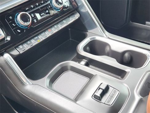 Used 2026 GMC Sierra 2500 Denali Ultimate image 15