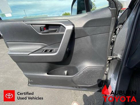 Certified 2023 Toyota RAV4 LE FWD image 30