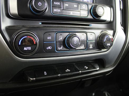 Used 2017 GMC Sierra 1500 SLE w/ SLE Value Package image 23