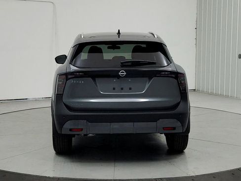 New 2026 Nissan Kicks SV image 6