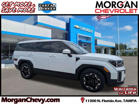 Used 2024 Hyundai Santa Fe SE FWD image 1
