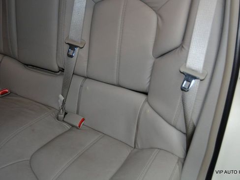 Used 2010 Cadillac CTS Wagon image 24