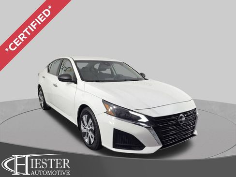 Used 2024 Nissan Altima 2.5 S FWD image 1