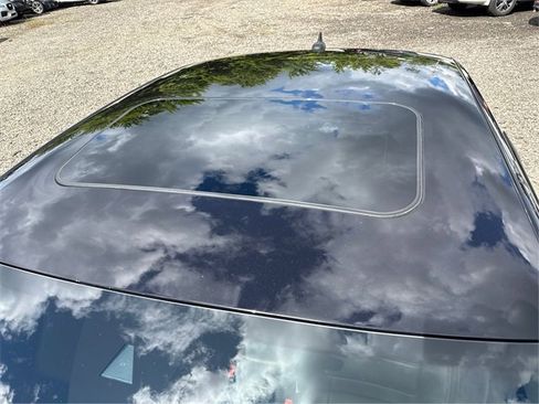 Used 2020 Volkswagen Passat 2.0T R-Line image 13