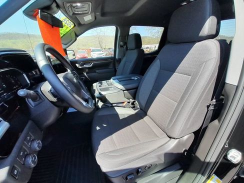 Used 2026 Chevrolet Silverado 1500 LT AWD/4WD image 42