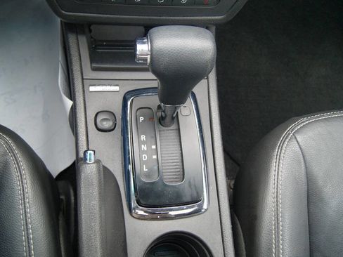 Used 2009 Mercury Milan Premier image 16