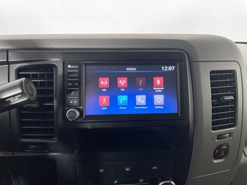 Used 2019 Nissan NV 3500 SL w/ Back Door Glass Package image 14