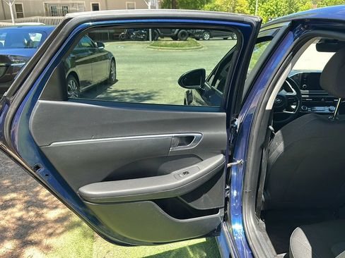 Used 2020 Hyundai Sonata SEL w/ Cargo Package FWD image 18