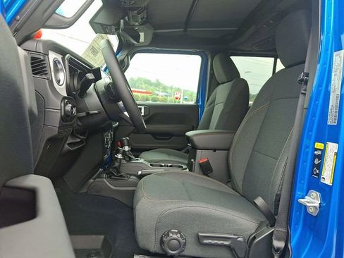 New 2025 Jeep Wrangler Sahara image 6