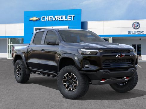 New 2026 Chevrolet Colorado ZR2 w/ Technology Package AWD/4WD image 7