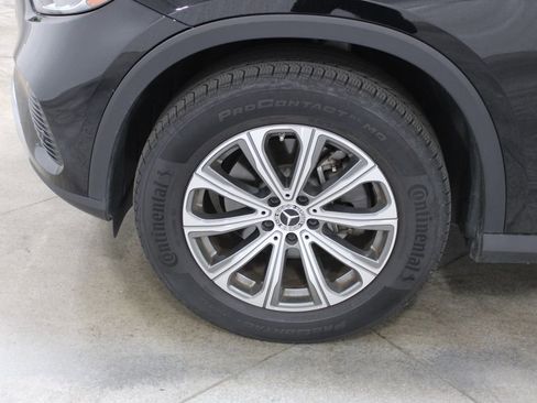 Used 2024 Mercedes-Benz GLC 300 4MATIC image 45