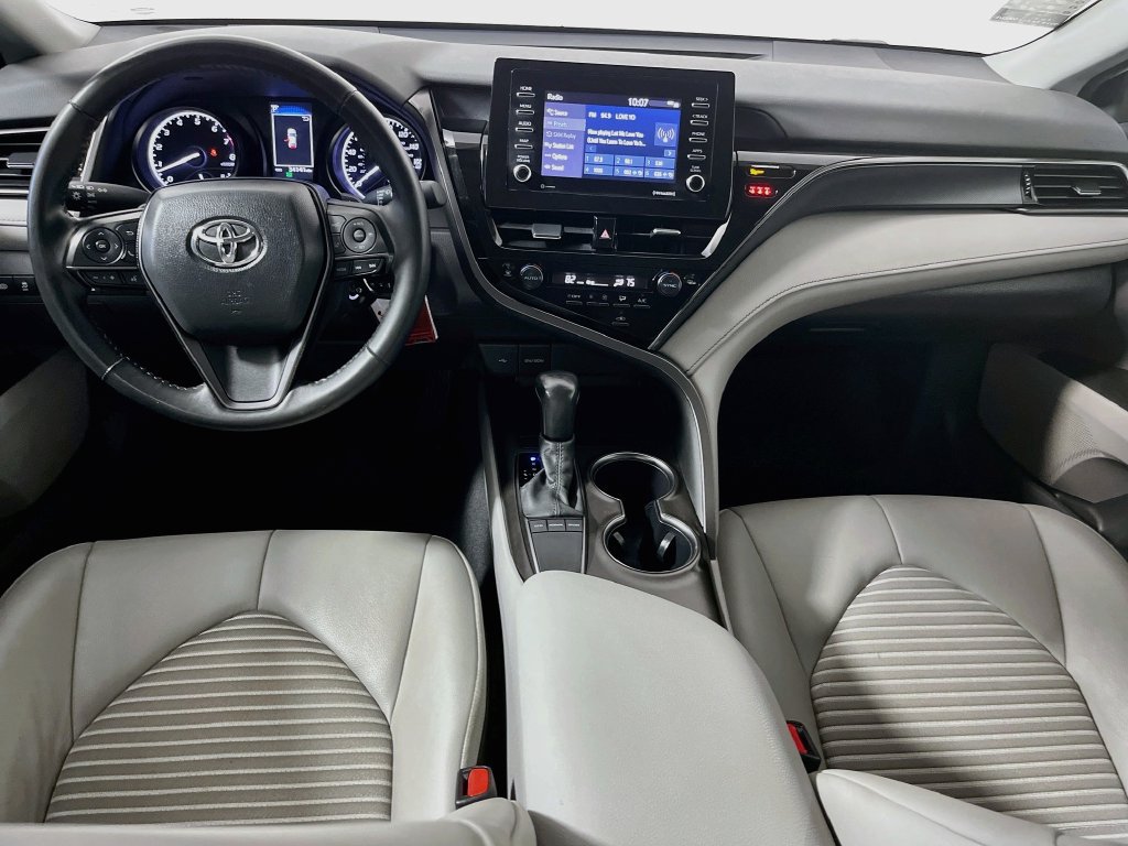 Used 2024 Toyota Camry SE FWD image 25
