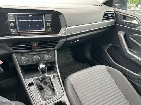 Used 2022 Volkswagen Jetta S FWD image 11
