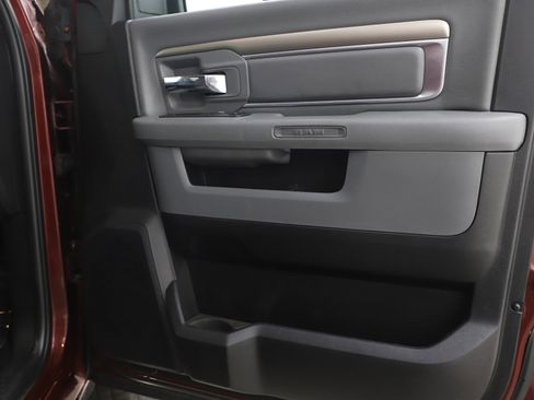 Used 2017 RAM 1500 Big Horn image 9