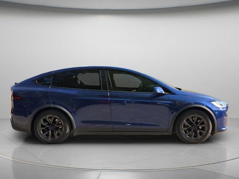 Used 2023 Tesla Model X AWD/4WD image 8
