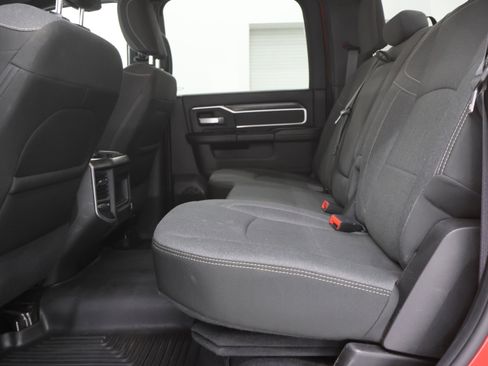 Used 2021 RAM 2500 Big Horn w/ Night Edition image 9