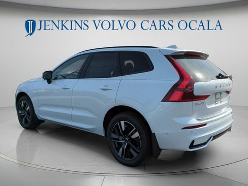 New 2026 Volvo XC60 B5 Plus w/ Protection Package Premier AWD/4WD image 5