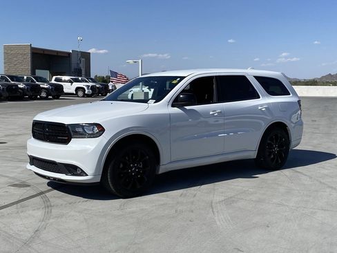 Used 2020 Dodge Durango SXT image 5