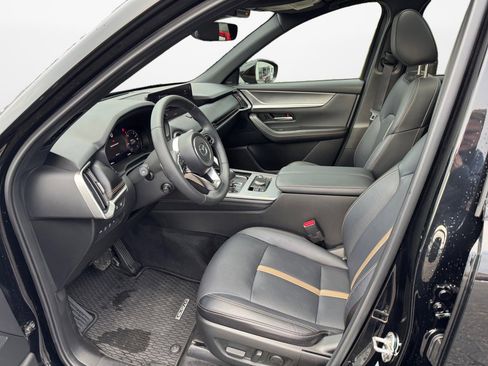 Used 2025 MAZDA CX-70 3.3 Turbo S w/ Premium Package image 11