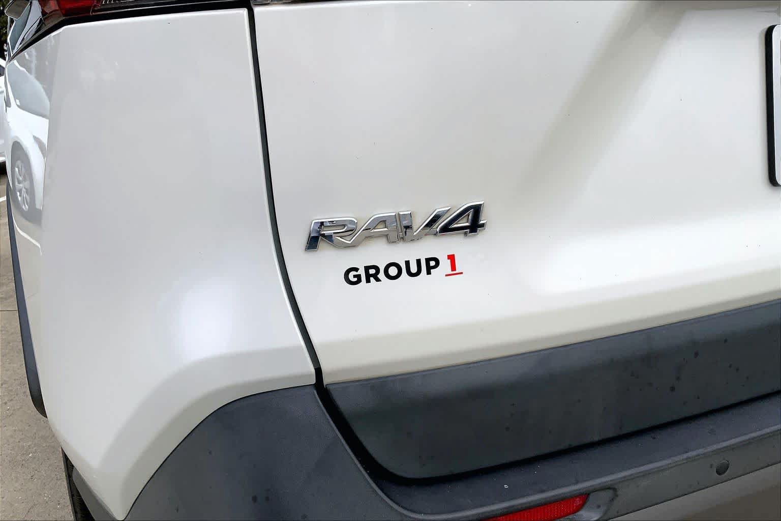 Used 2019 Toyota RAV4 Limited w/ Advanced Technology Package FWD image 32