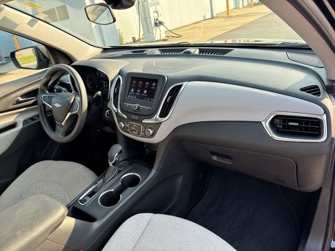 Used 2024 Chevrolet Equinox LS w/ Driver Confidence II Package FWD image 27