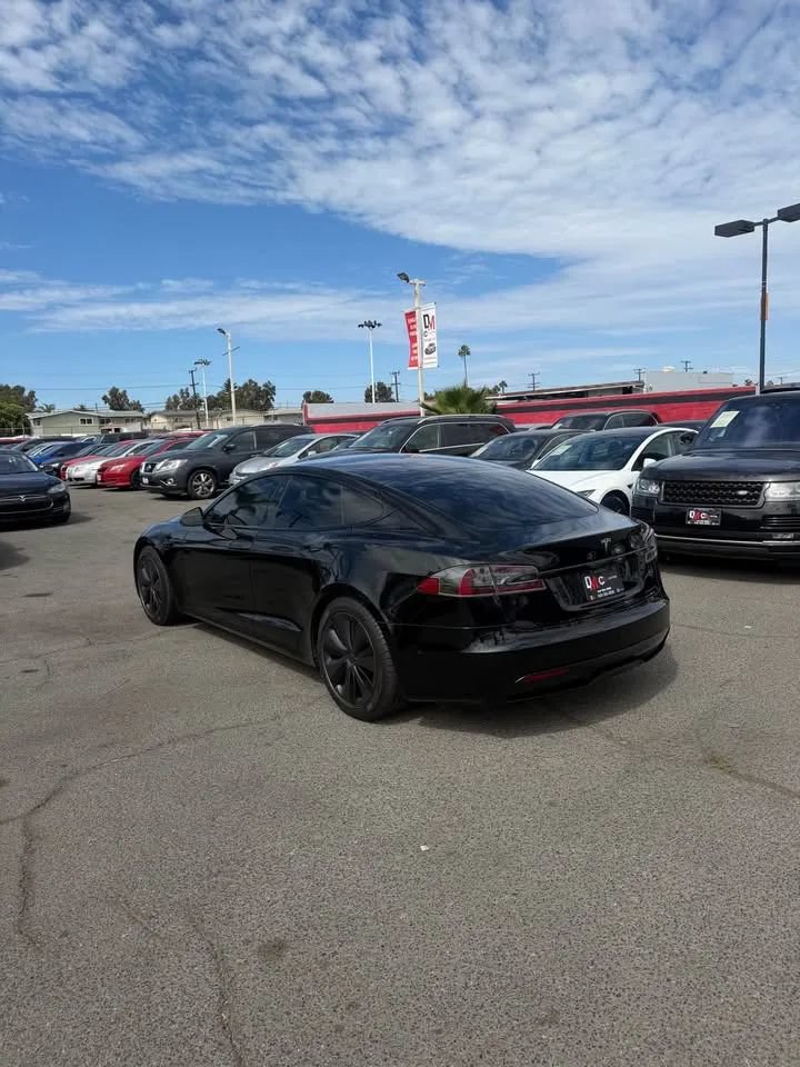 Used 2022 Tesla Model S Standard Range AWD/4WD image 4