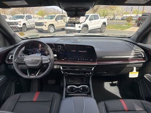 New 2026 Chevrolet Traverse RS AWD/4WD image 15
