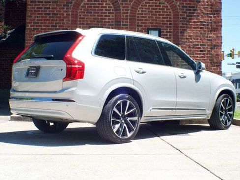 Used 2024 Volvo XC90 B6 Ultimate AWD/4WD image 5