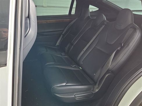 Used 2019 Tesla Model X Long Range image 10
