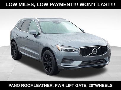 Used 2018 Volvo XC60 T5 Momentum w/ Vision Package