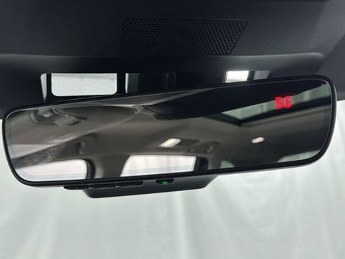 New 2026 Subaru Ascent Limited image 32