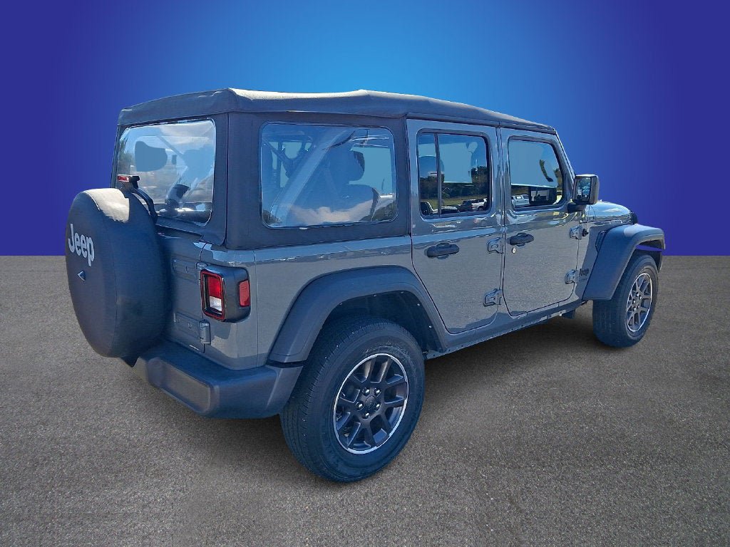 Used 2022 Jeep Wrangler Unlimited Sport AWD/4WD image 4