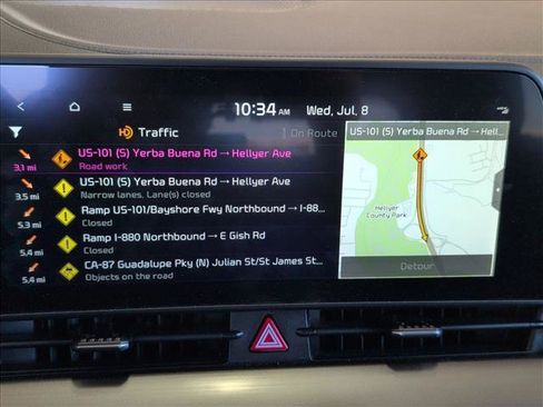Used 2023 Kia Sportage EX AWD/4WD image 13