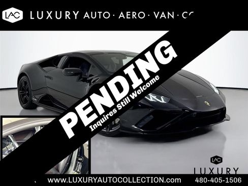 Used 2021 Lamborghini Huracan EVO image 1