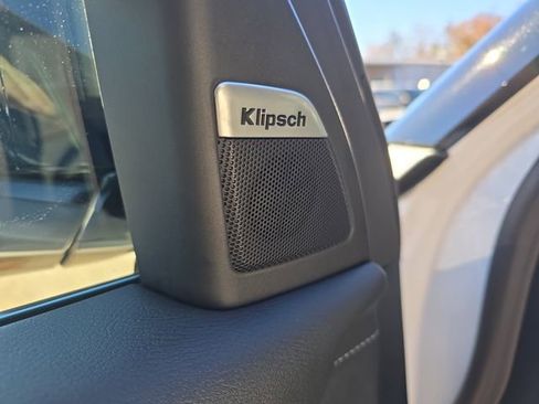 New 2026 Nissan Armada SL w/ Captain's Chari Seat Package image 36