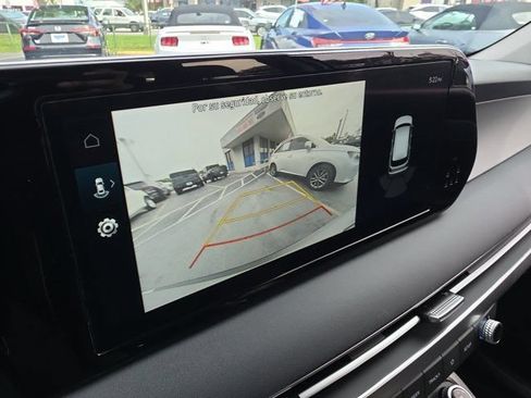Used 2025 Hyundai Palisade SEL FWD image 26