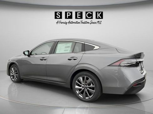 New 2026 Nissan Sentra SL w/ Floor Mat Package image 3