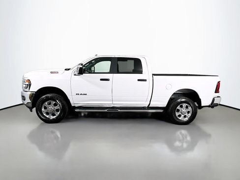 Used 2026 RAM 2500 Big Horn AWD/4WD image 4