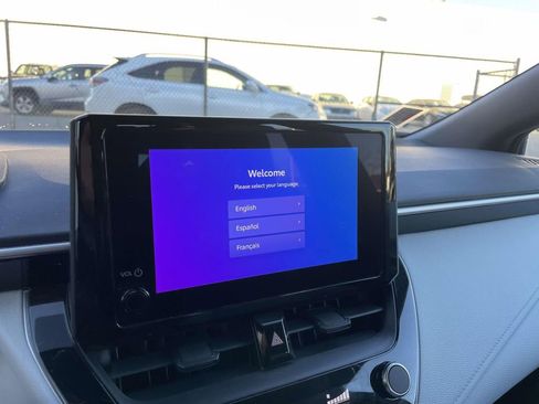 Used 2024 Toyota Corolla SE image 38