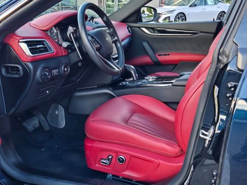 Used 2022 Maserati Ghibli Modena Q4 image 16