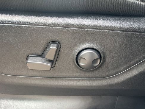 Used 2022 RAM 1500 Big Horn image 16