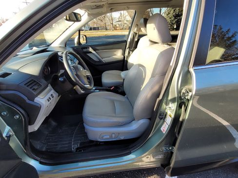 Used 2014 Subaru Forester 2.5i Limited w/ Popular Package #2 image 11