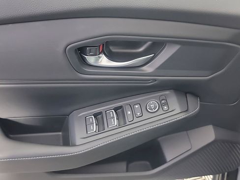 Certified 2025 Honda Accord Sport image 36