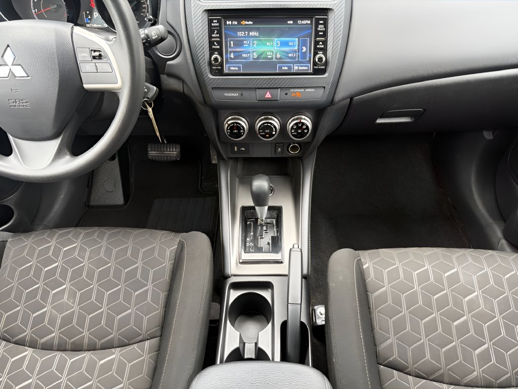 Used 2024 Mitsubishi Outlander Sport ES AWD/4WD image 15