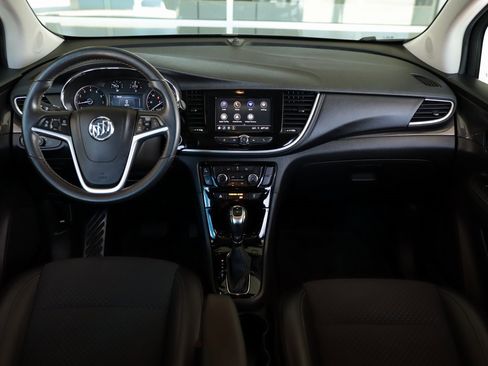 Used 2022 Buick Encore Preferred w/ Safety Package II image 18