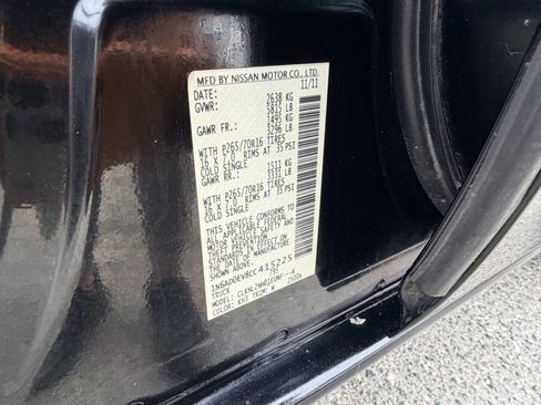 Used 2012 Nissan Frontier SV w/ SV Premium Utility Pkg image 6