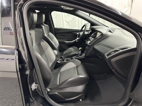 Used 2013 Ford Focus ST image 11