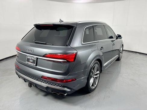 Used 2025 Audi SQ7 Premium Plus AWD/4WD image 36